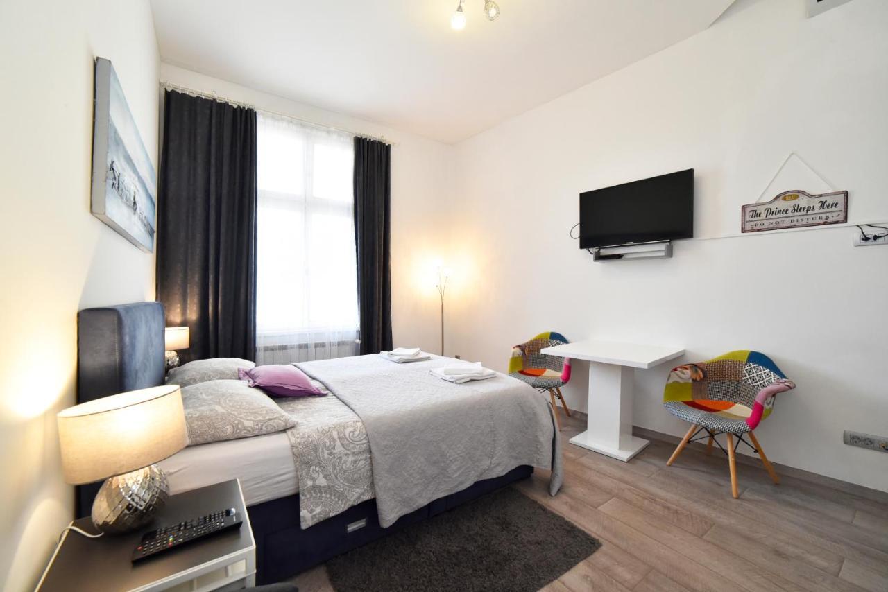 Deluxe Ria Apartment
